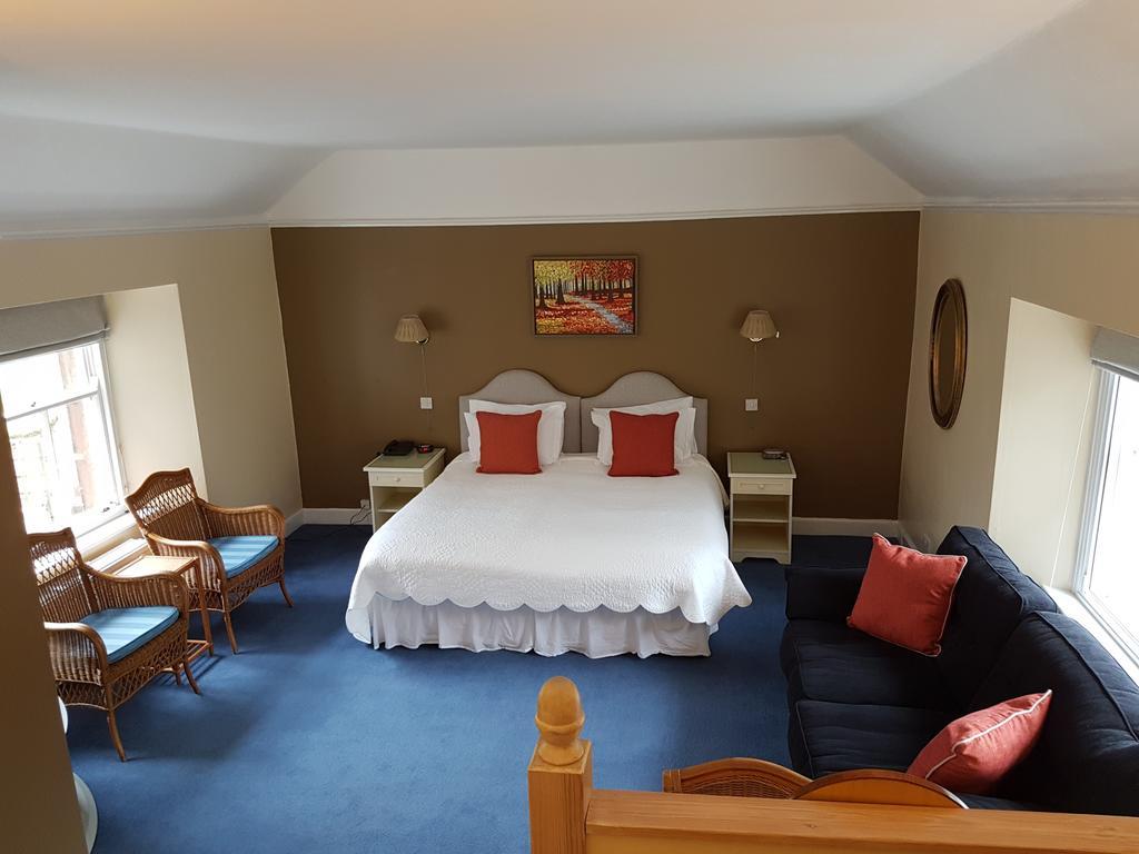 The Wheatsheaf Hotel And Restaurant Swinton  Dış mekan fotoğraf