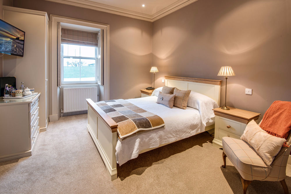 The Wheatsheaf Hotel And Restaurant Swinton  Dış mekan fotoğraf