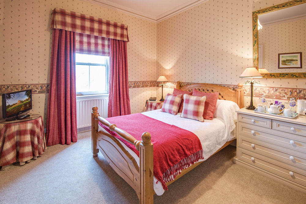 The Wheatsheaf Hotel And Restaurant Swinton  Dış mekan fotoğraf