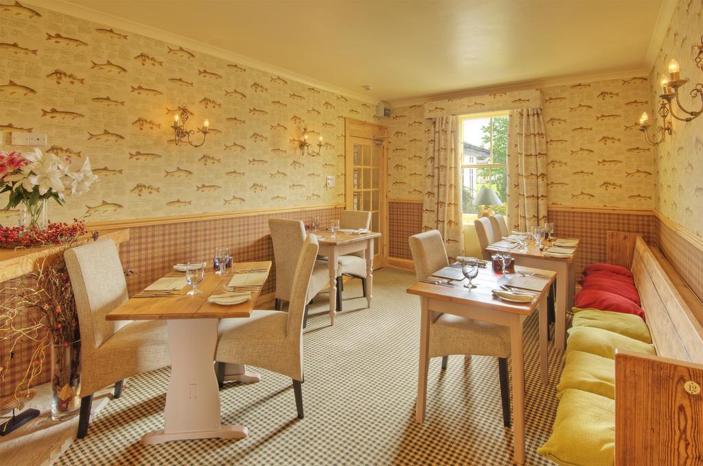 The Wheatsheaf Hotel And Restaurant Swinton  Dış mekan fotoğraf