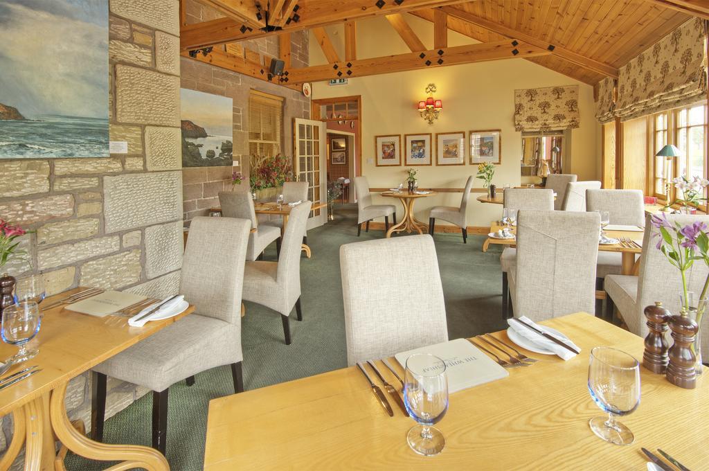 The Wheatsheaf Hotel And Restaurant Swinton  Dış mekan fotoğraf